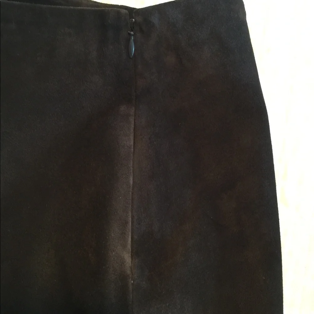 Classic Black Mini Skirt